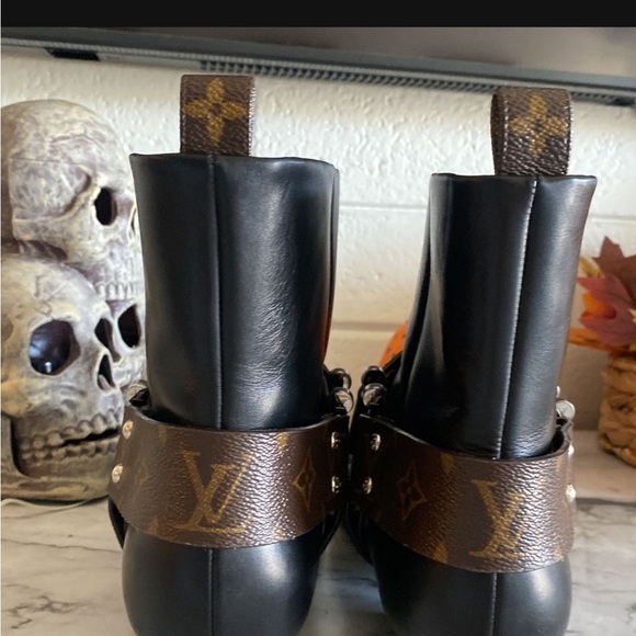 Louis Vuitton boots - Picture 5 of 7